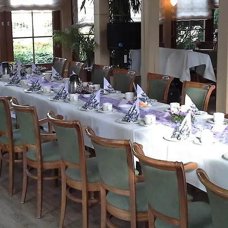 Hotel Am Stadtpark - Zehdenick